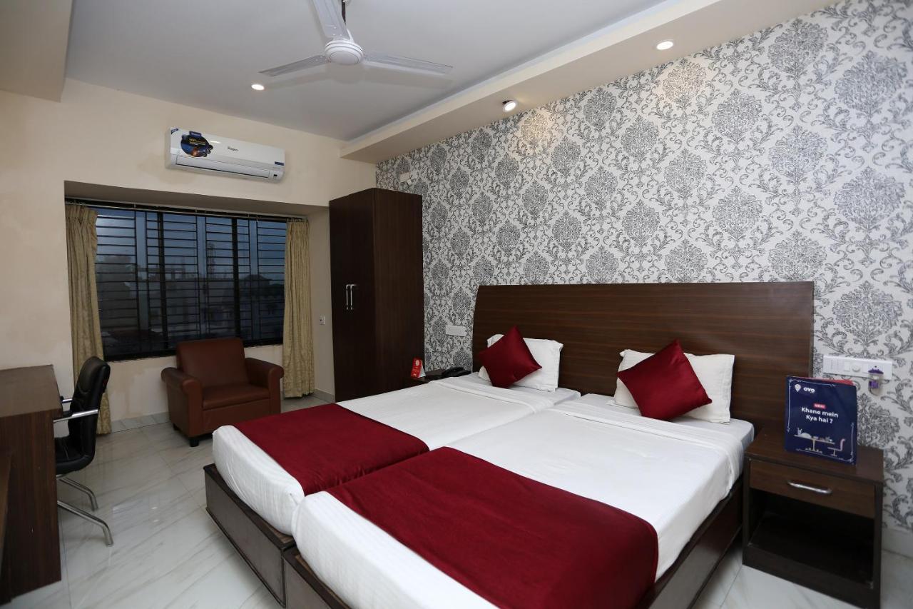 Hotel Railview Bhubaneswar Esterno foto