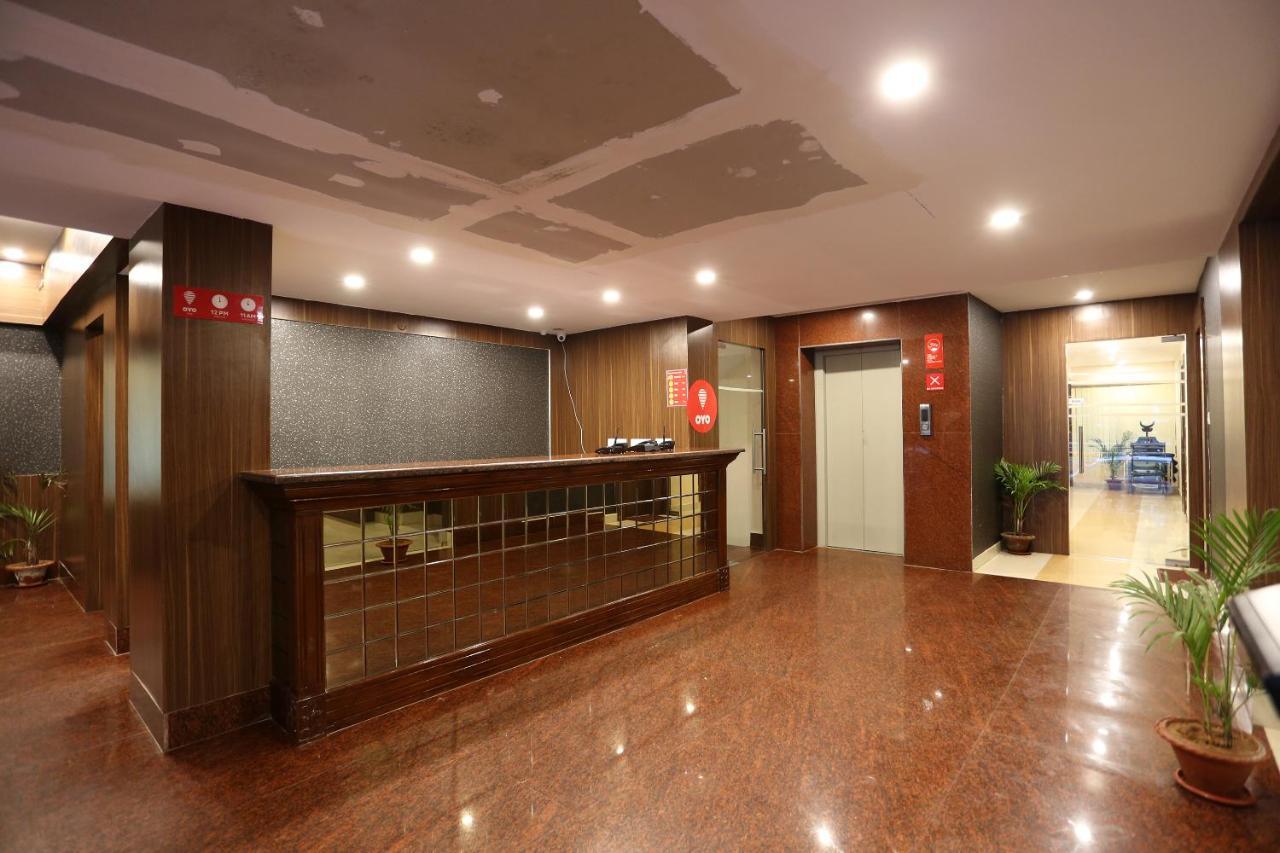Hotel Railview Bhubaneswar Esterno foto