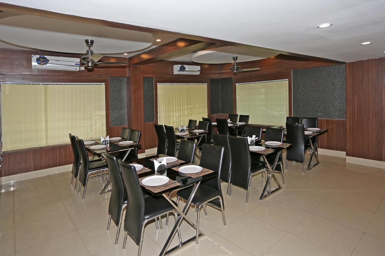 Hotel Railview Bhubaneswar Esterno foto
