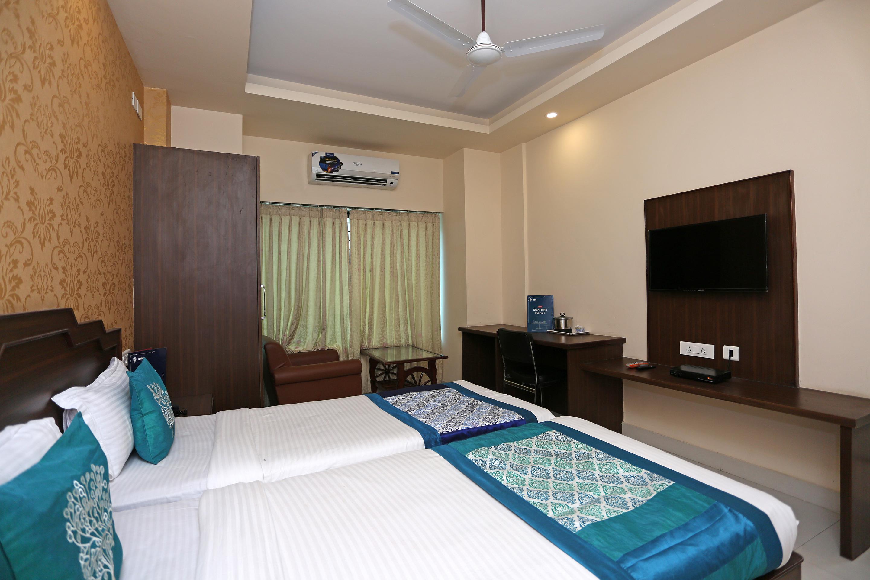 Hotel Railview Bhubaneswar Esterno foto