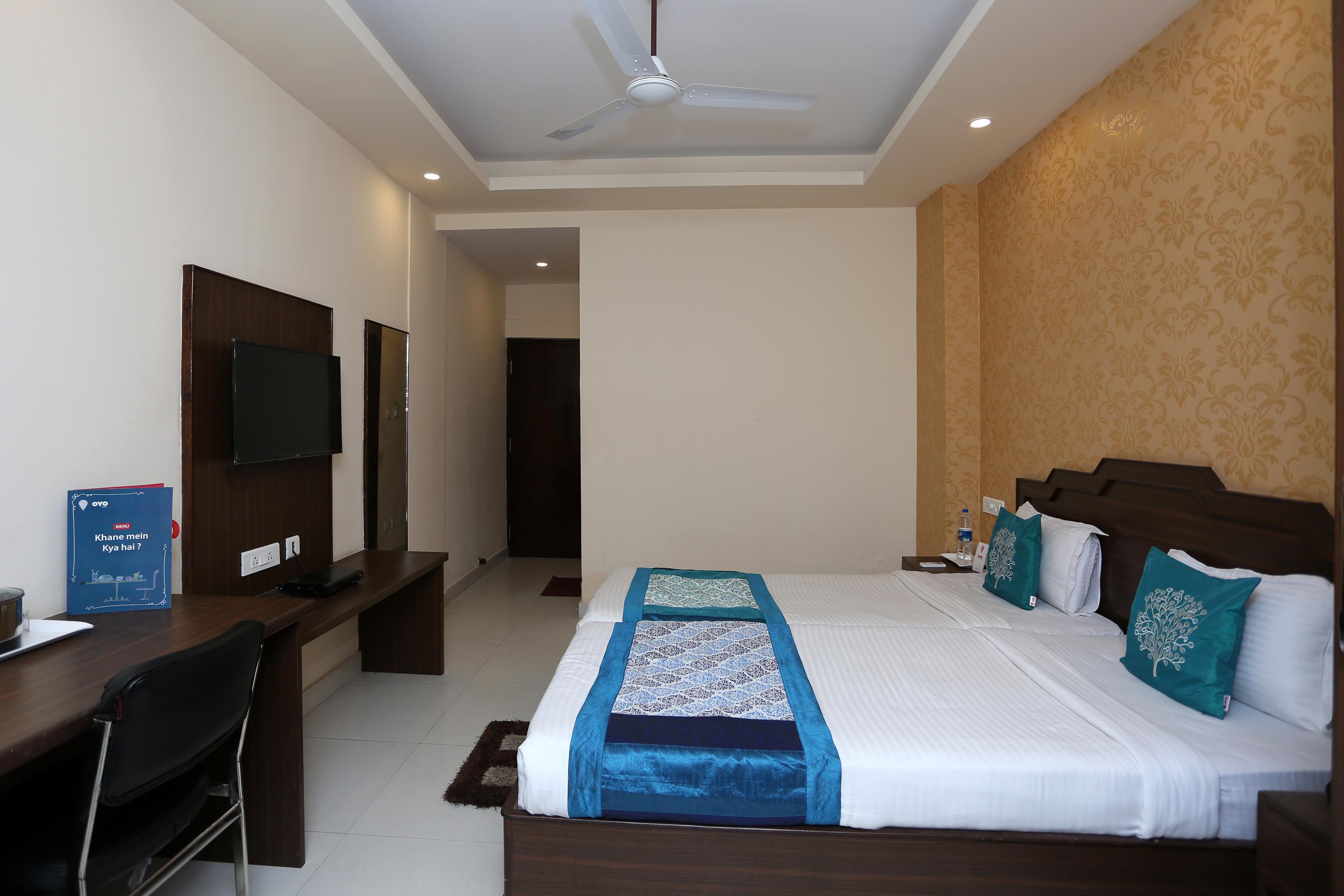 Hotel Railview Bhubaneswar Esterno foto