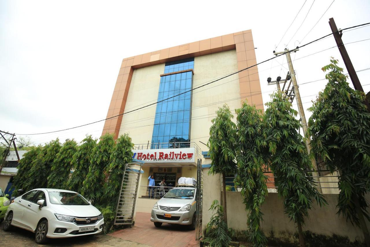 Hotel Railview Bhubaneswar Esterno foto