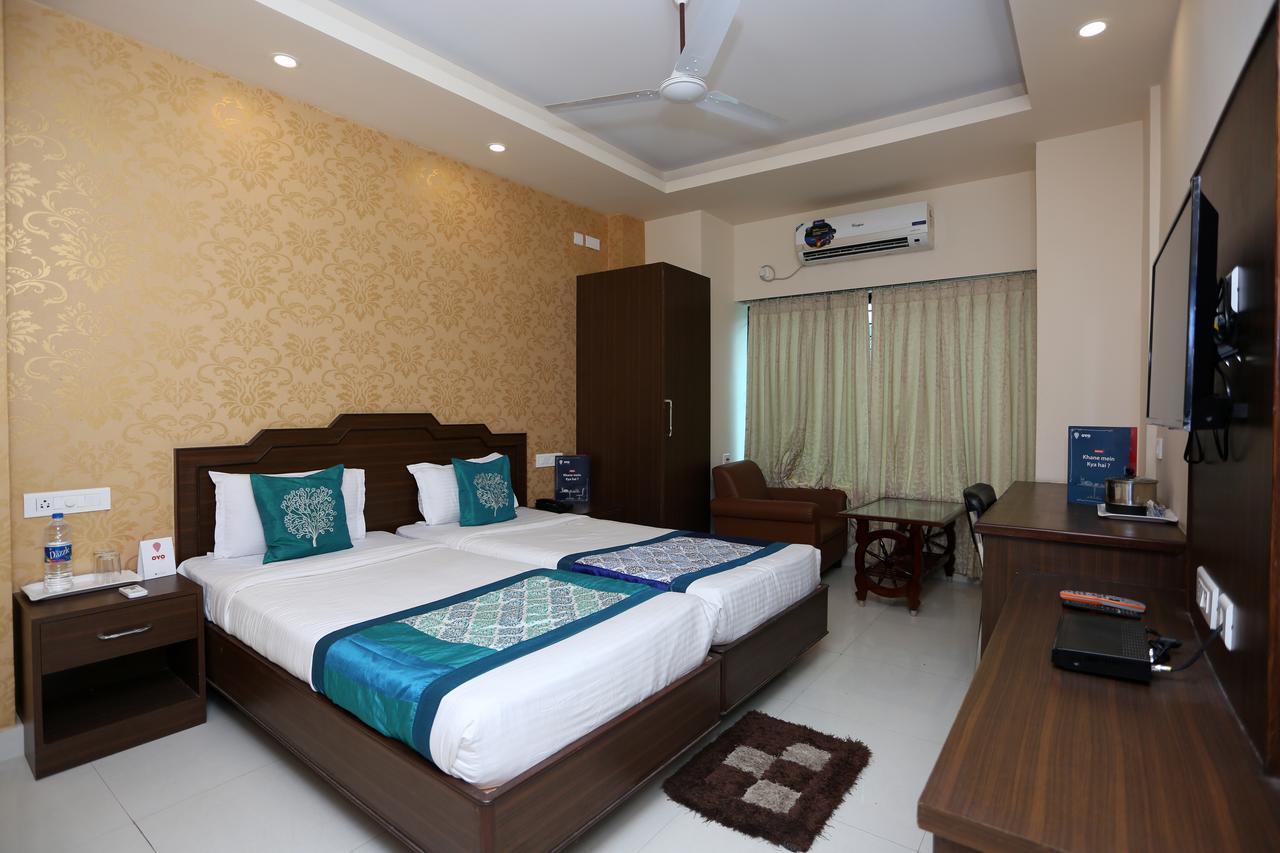 Hotel Railview Bhubaneswar Esterno foto